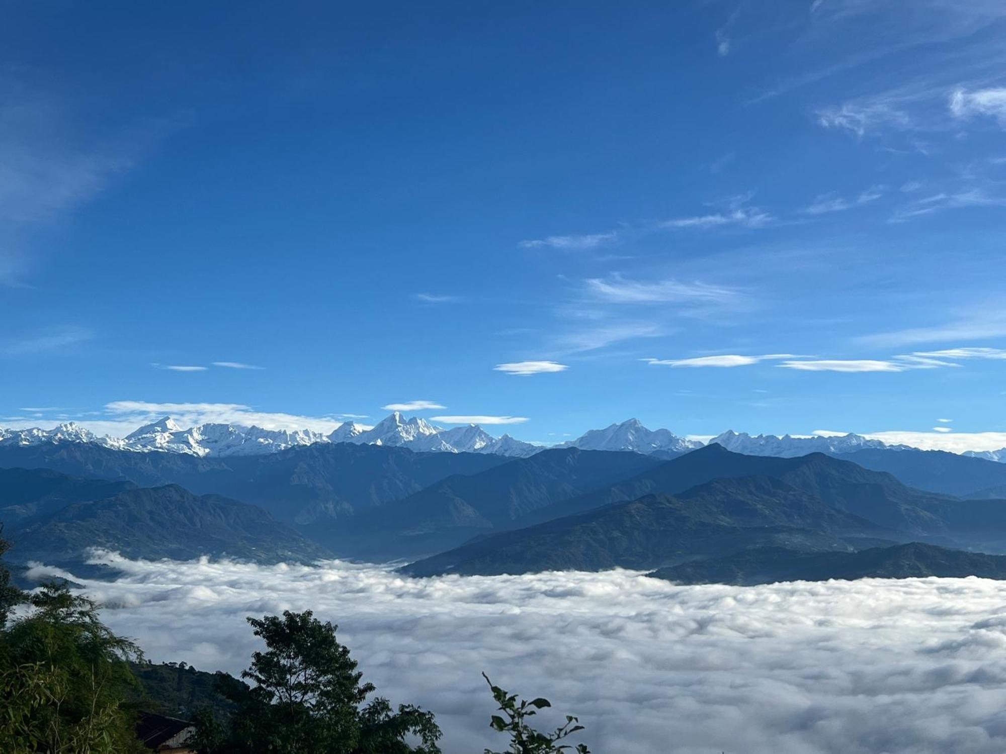 Hotel Village View Nagarkot Kültér fotó